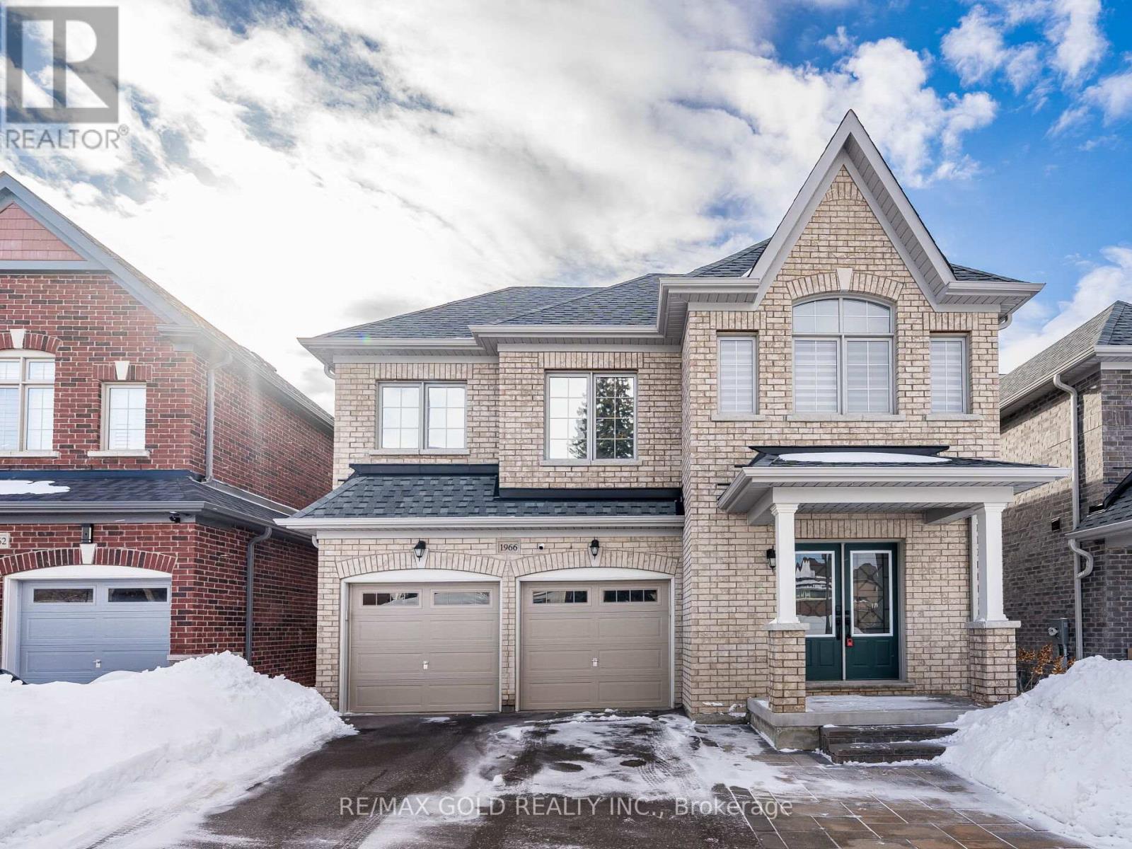 1966 Grandview St N Street, Oshawa, Ontario  L1H 8L7 - Photo 2 - E12818744