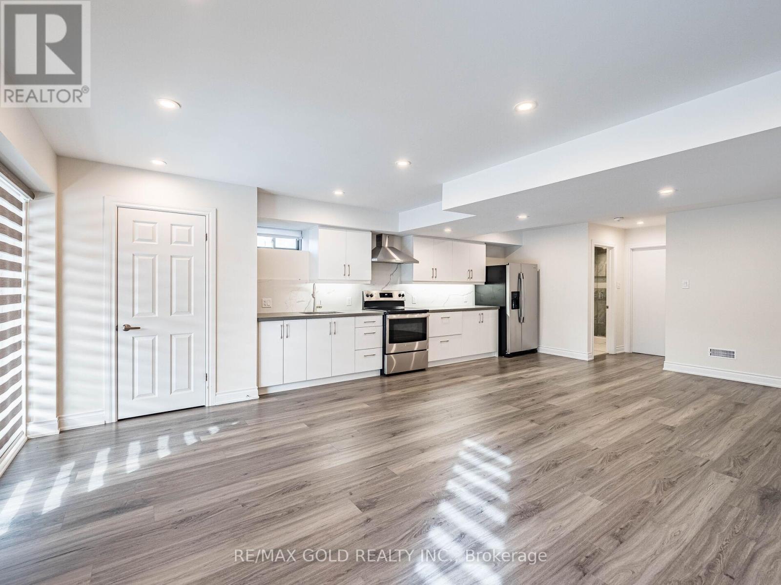 1966 Grandview St N Street, Oshawa, Ontario  L1H 8L7 - Photo 39 - E12818744