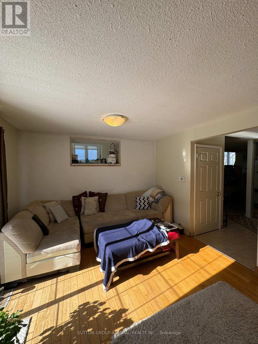 271 Weldrick Road, Richmond Hill, Ontario  L4C 5P2 - Photo 33 - N12812972