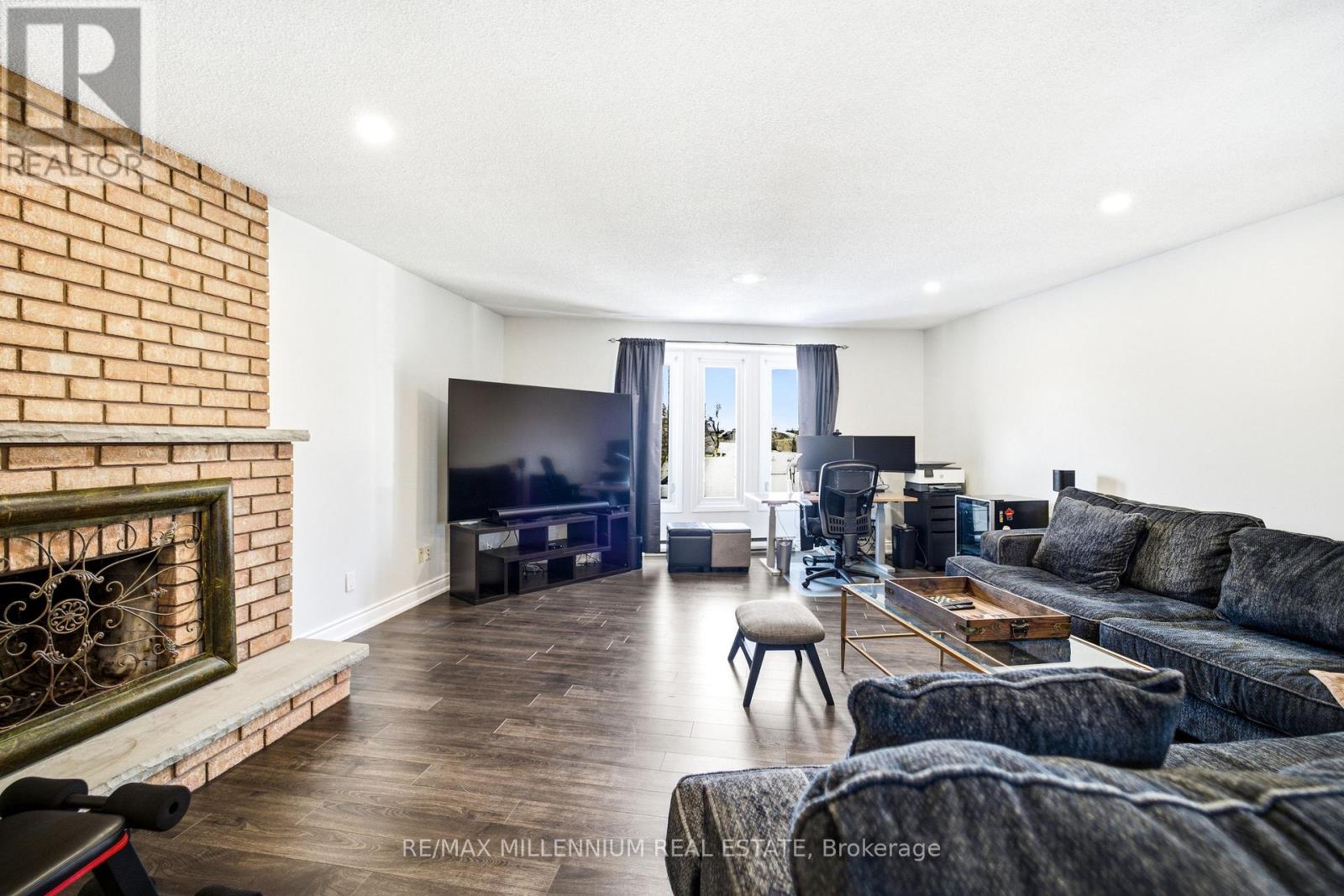 4680 Crosscreek Court, Mississauga, Ontario  L5V 1G5 - Photo 26 - W12819538