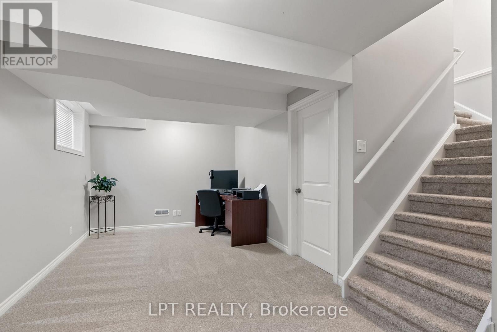 102 Joseph Street, Lucan Biddulph, Ontario  N0M 2J0 - Photo 29 - X12821308