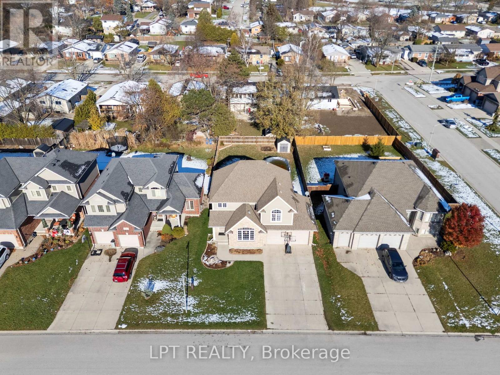 102 Joseph Street, Lucan Biddulph, Ontario  N0M 2J0 - Photo 46 - X12821308