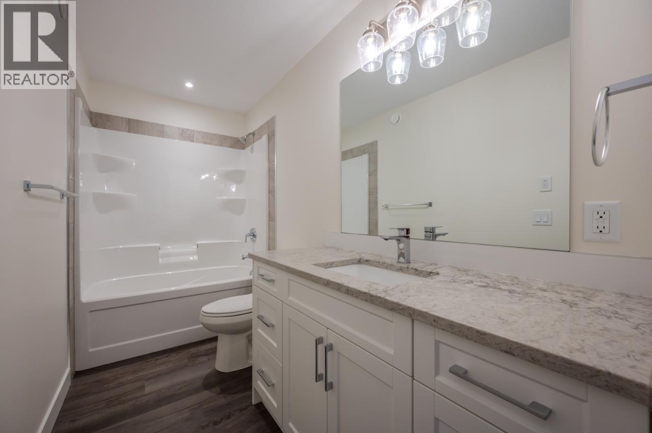 6380 Okanagan Street, Oliver, British Columbia  V0H 1T0 - Photo 31 - 10371797