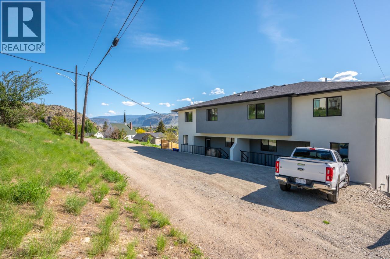 6380 Okanagan Street, Oliver, British Columbia  V0H 1T0 - Photo 44 - 10371797