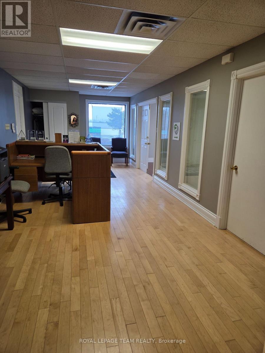 2 - 58 Antares Drive, Ottawa, Ontario  K2E 7W6 - Photo 10 - X12821296