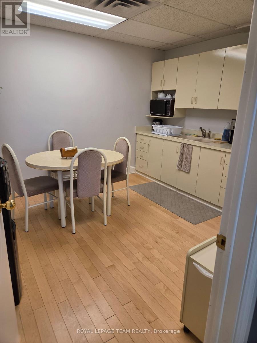 2 - 58 Antares Drive, Ottawa, Ontario  K2E 7W6 - Photo 16 - X12821296