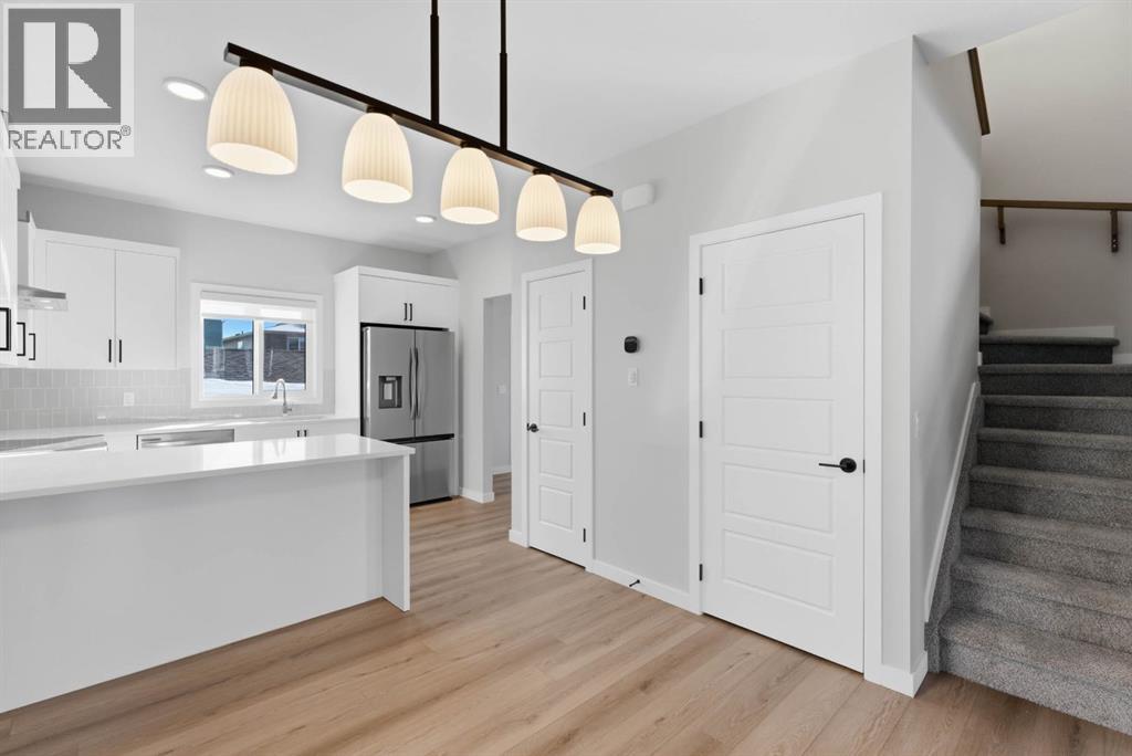 152 Lawson Lane Se, Airdrie, Alberta  T4A 3P3 - Photo 11 - A2264803