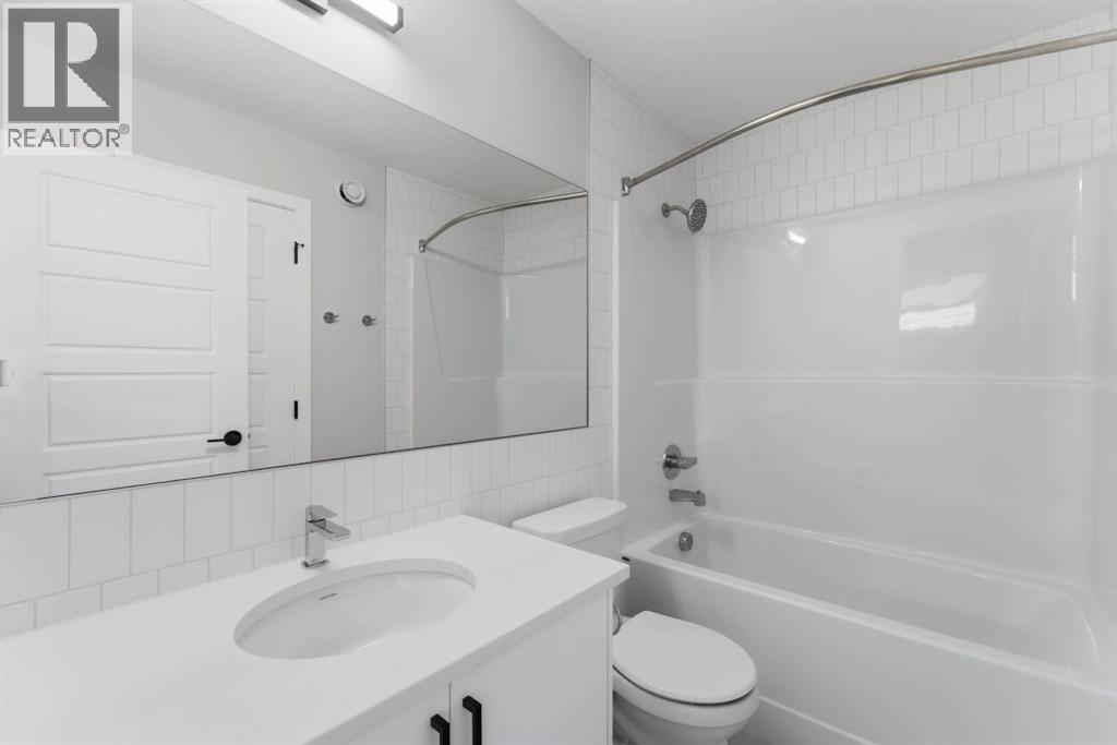 152 Lawson Lane Se, Airdrie, Alberta  T4A 3P3 - Photo 24 - A2264803