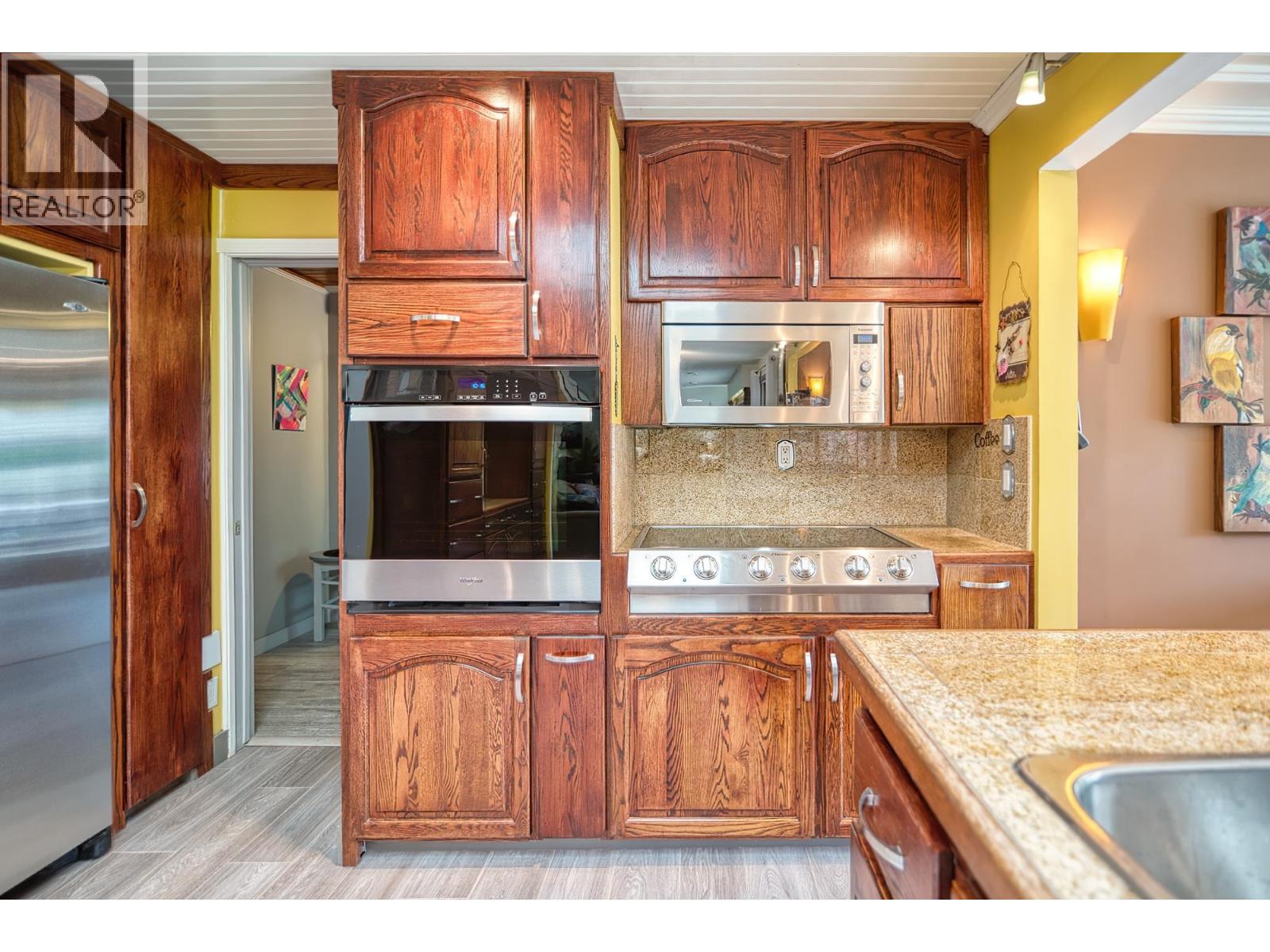 6241 Sechelt Inlet Road, Sechelt, British Columbia  V7Z 0L3 - Photo 18 - R3072232