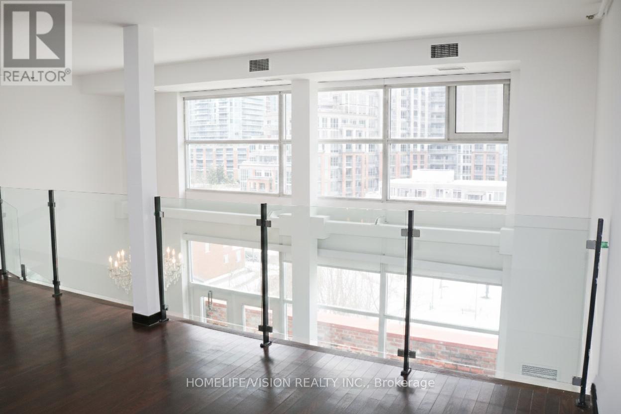 Ph505 - 915 King Street W, Toronto, Ontario M6K 3M2 - Photo 3 - C12821282