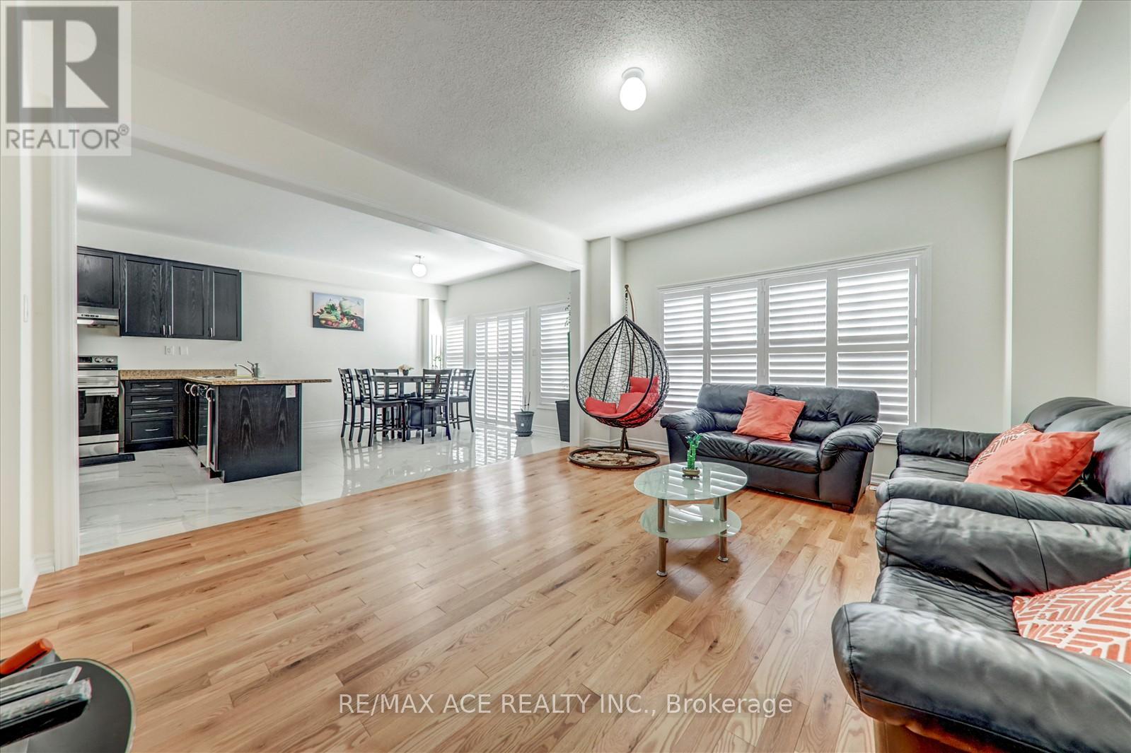 1152 Skyridge Boulevard, Pickering, Ontario  L1X 0M4 - Photo 12 - E12821314