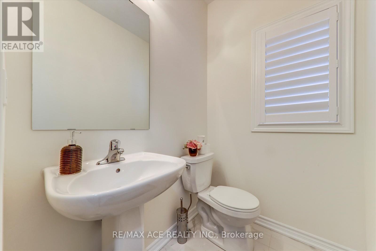 1152 Skyridge Boulevard, Pickering, Ontario  L1X 0M4 - Photo 13 - E12821314