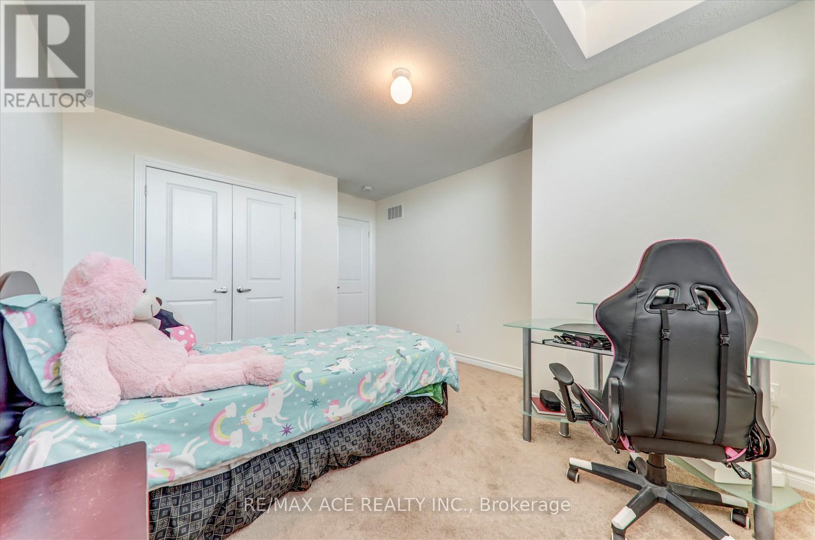 1152 Skyridge Boulevard, Pickering, Ontario  L1X 0M4 - Photo 18 - E12821314