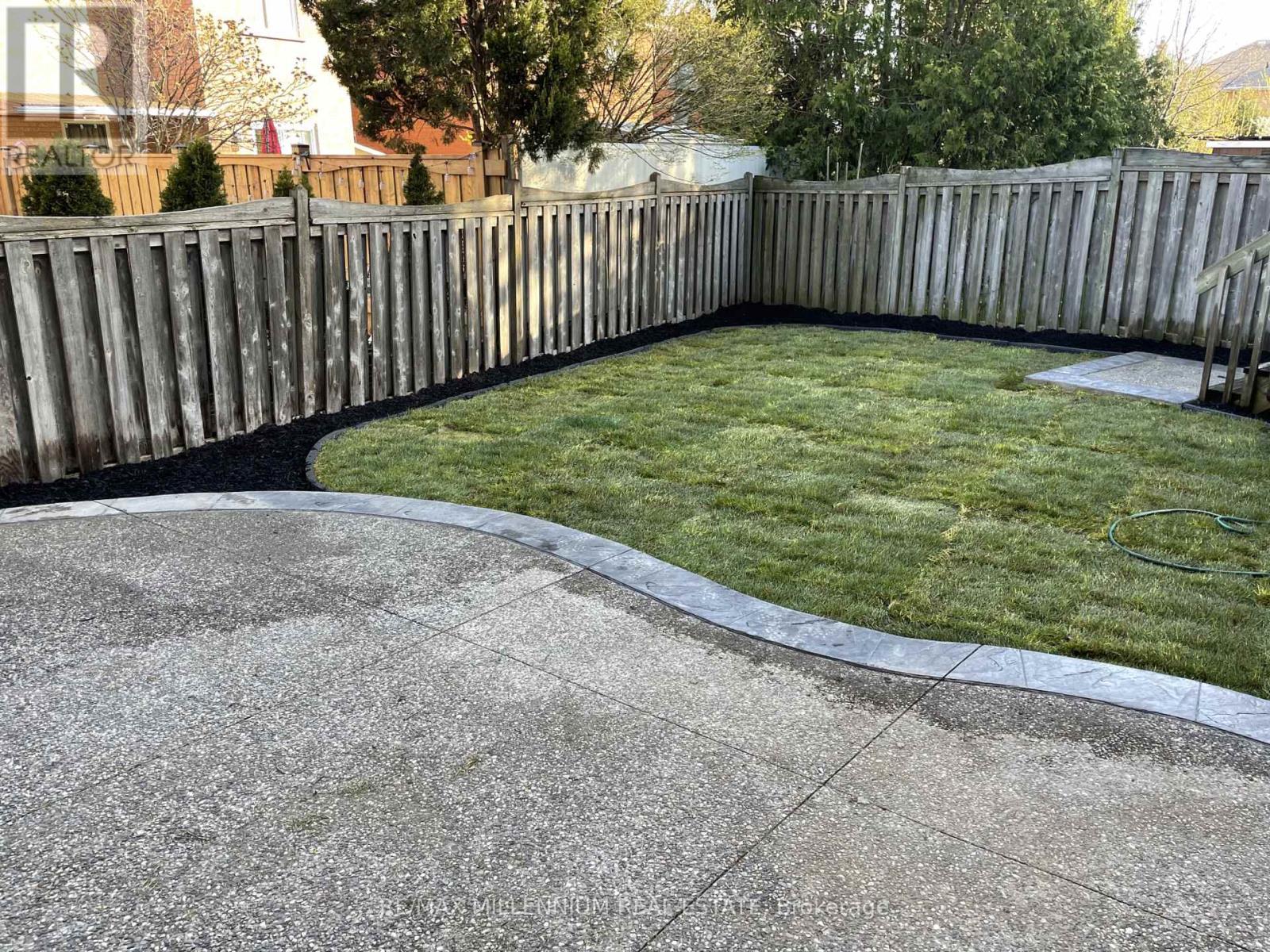 4680 Crosscreek Court, Mississauga, Ontario  L5V 1G5 - Photo 34 - W12819538