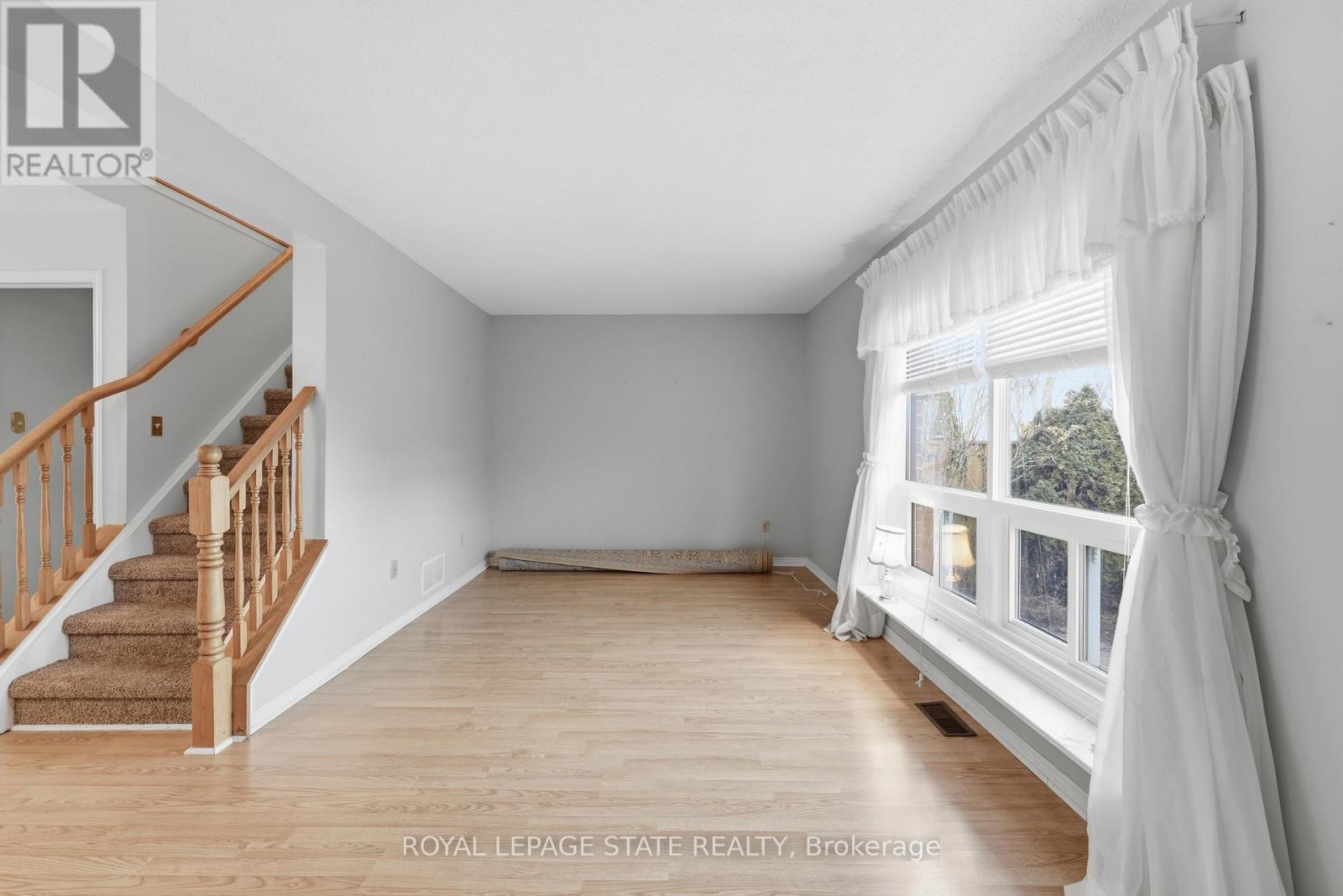 4 - 618 Barton Street, Hamilton, Ontario  L8E 4X3 - Photo 18 - X12682128