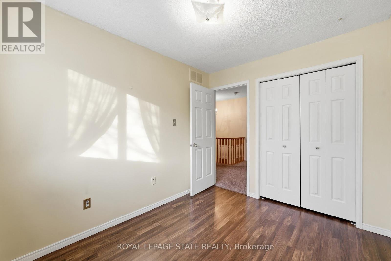 4 - 618 Barton Street, Hamilton, Ontario  L8E 4X3 - Photo 22 - X12682128