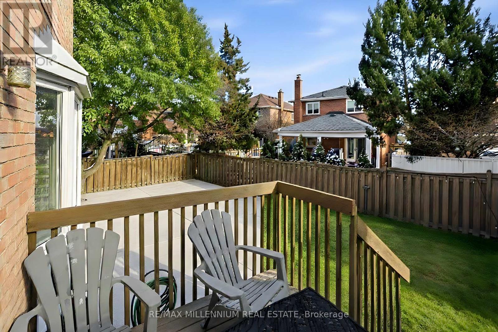 4680 Crosscreek Court, Mississauga, Ontario  L5V 1G5 - Photo 36 - W12819538