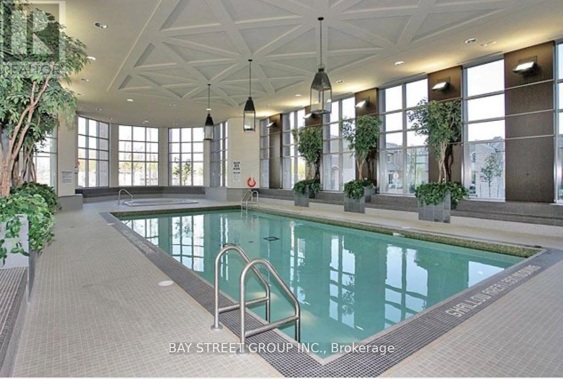 1101 - 388 Prince Of Wales Drive, Mississauga, Ontario  L5B 0A1 - Photo 17 - W12821300