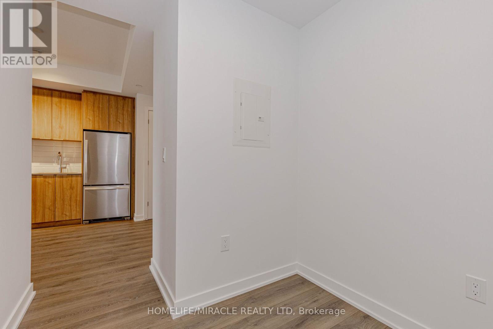 505 - 720 Whitlock Avenue, Milton, Ontario  L9E 2B5 - Photo 19 - W12821304