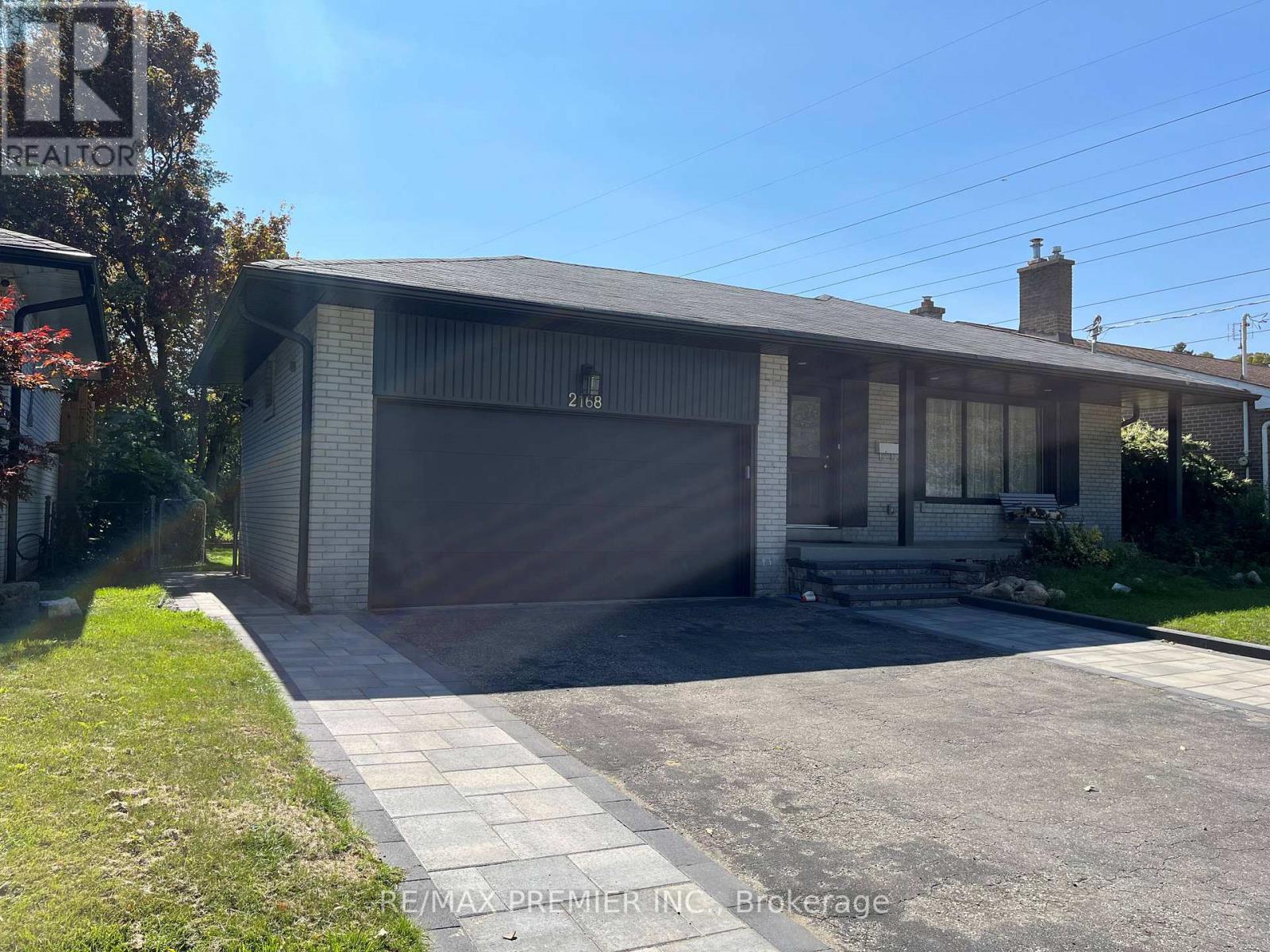 2168 Denise Road, Mississauga, Ontario  L4X 1J1 - Photo 1 - W12821320