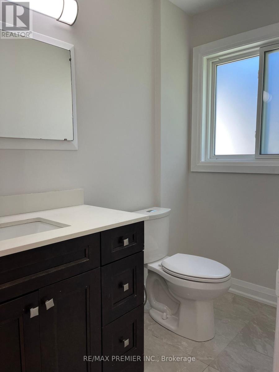 2168 Denise Road, Mississauga, Ontario  L4X 1J1 - Photo 9 - W12821320