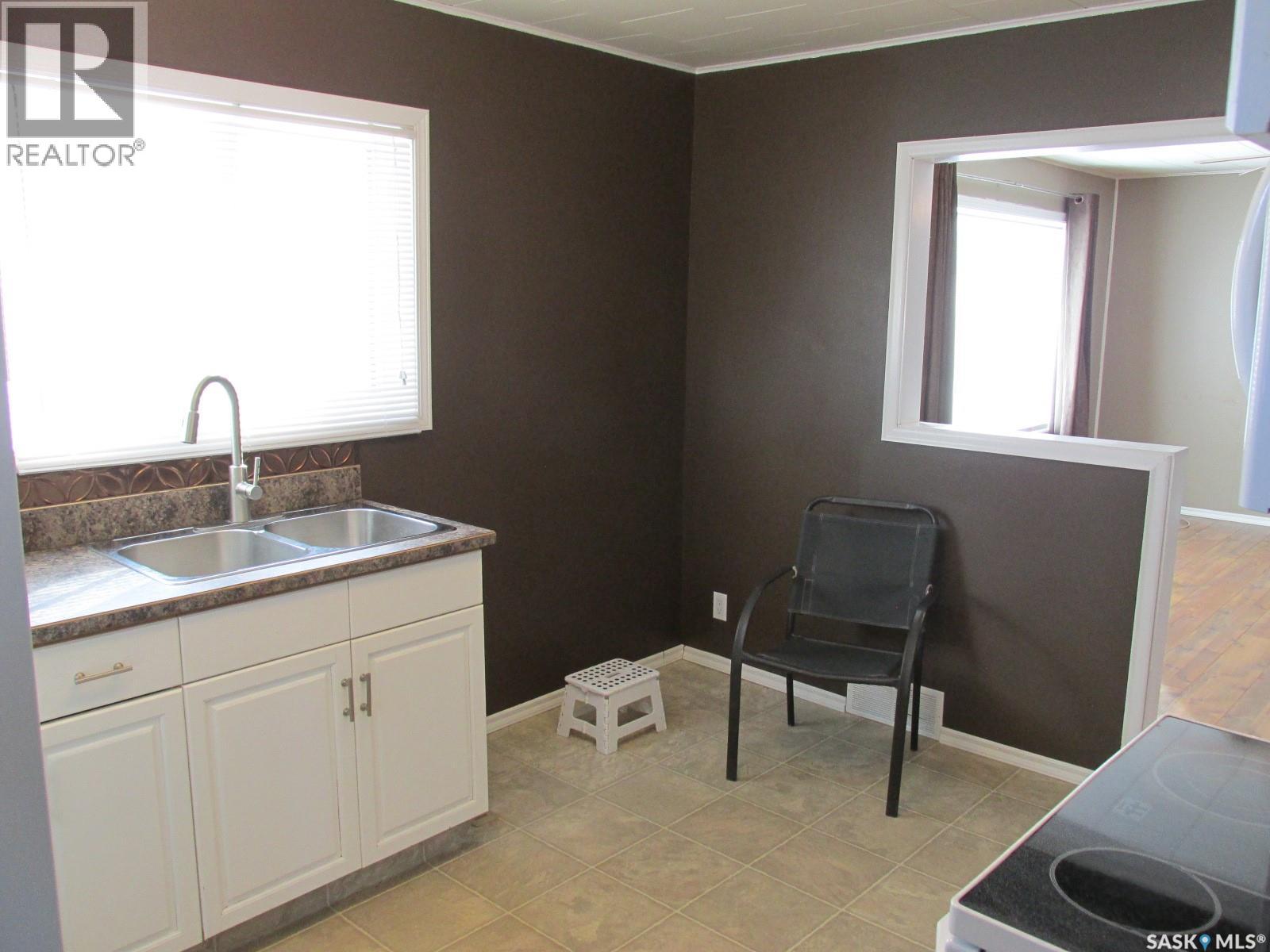 204 6th Street N, Nipawin, Saskatchewan  S0E 1E0 - Photo 16 - SK029189