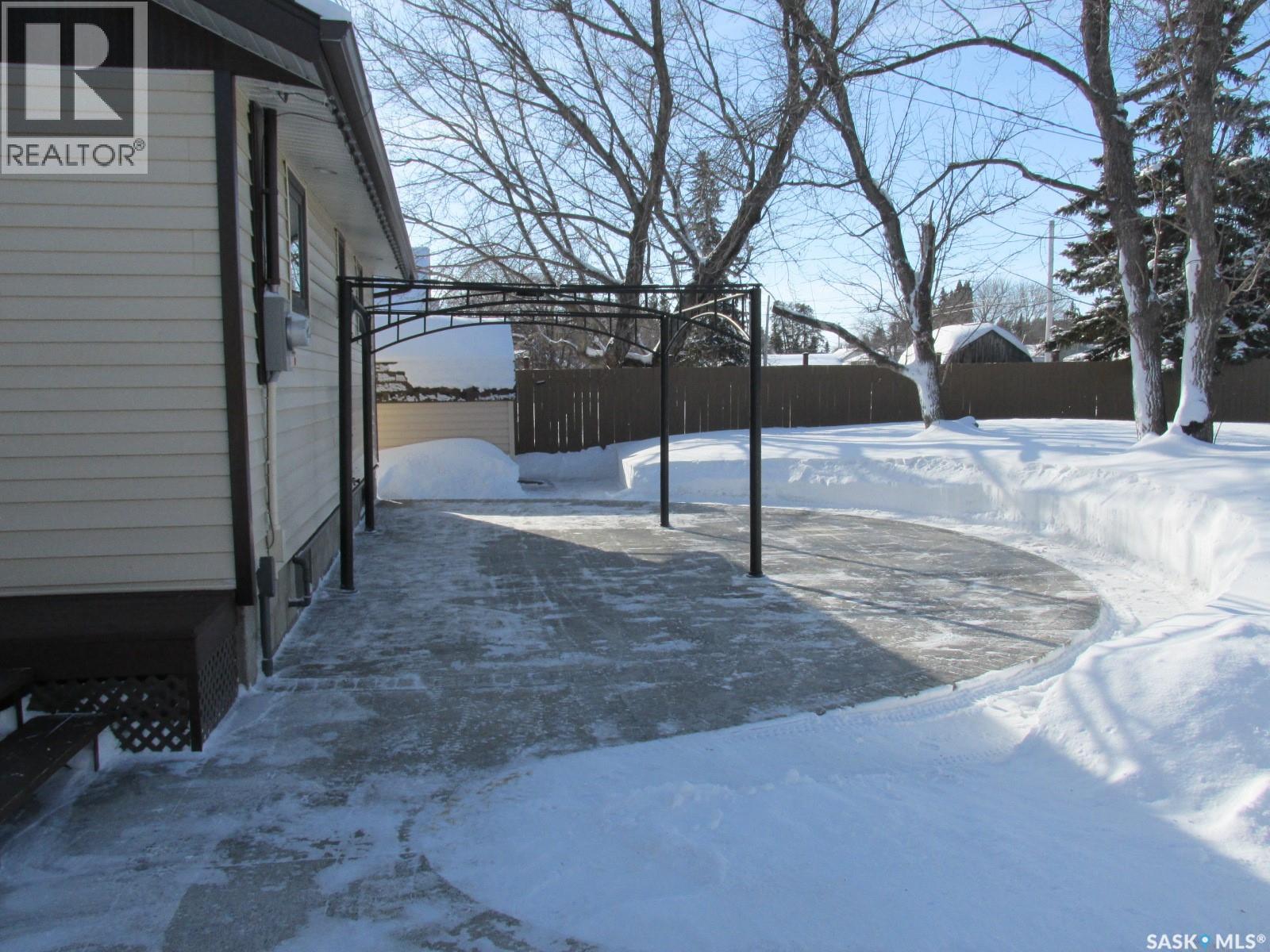 204 6th Street N, Nipawin, Saskatchewan  S0E 1E0 - Photo 36 - SK029189