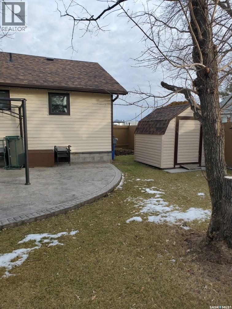 204 6th Street N, Nipawin, Saskatchewan  S0E 1E0 - Photo 37 - SK029189