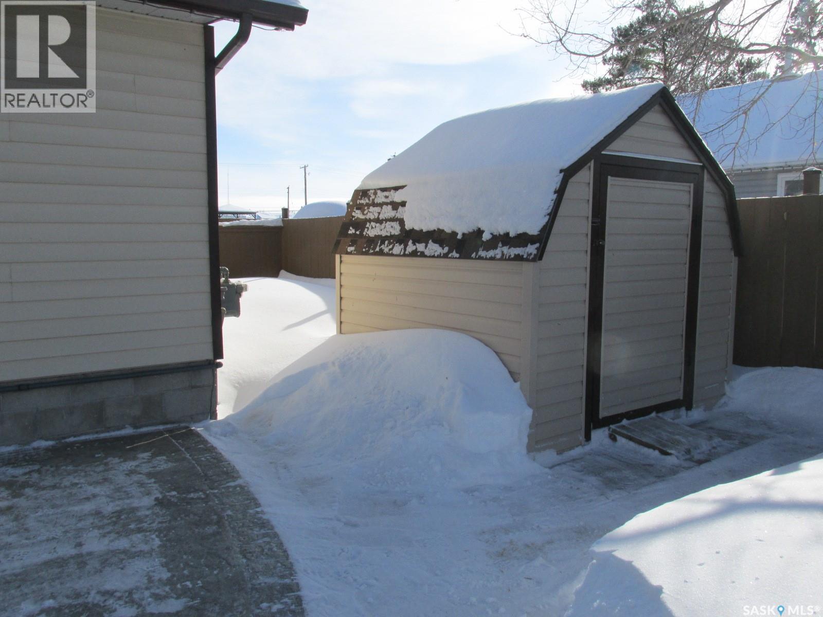 204 6th Street N, Nipawin, Saskatchewan  S0E 1E0 - Photo 45 - SK029189