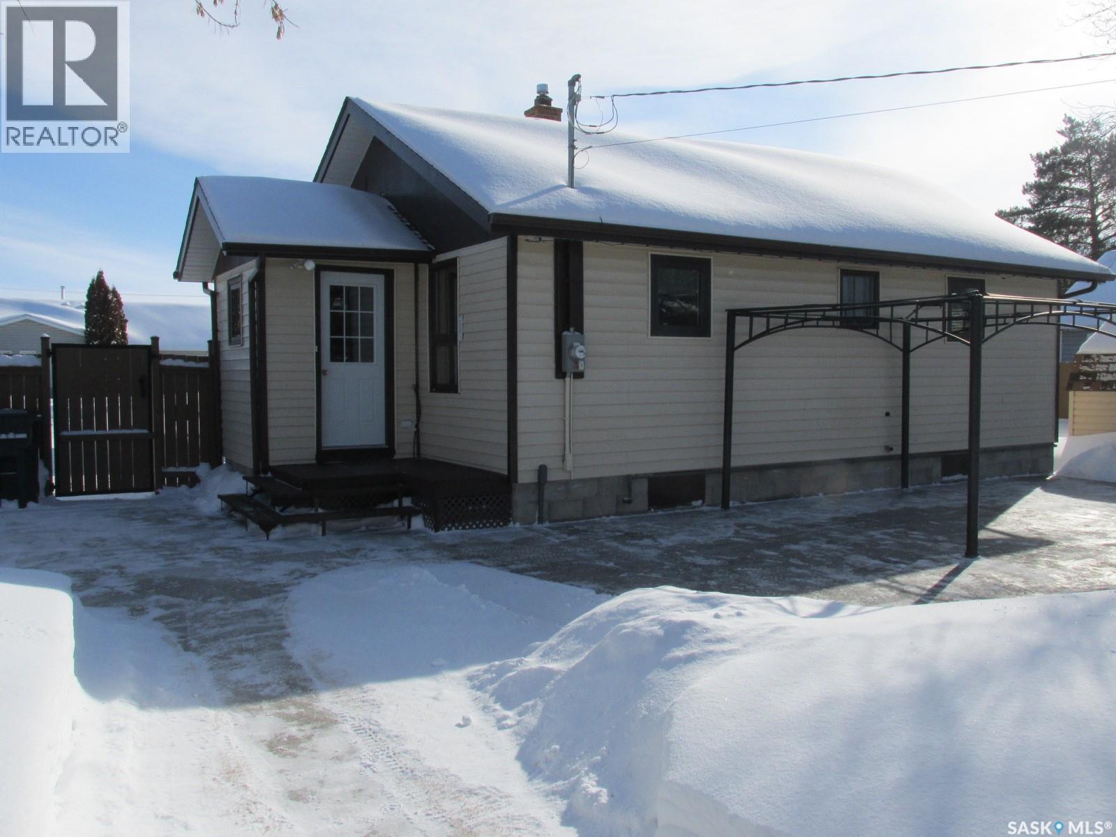 204 6th Street N, Nipawin, Saskatchewan  S0E 1E0 - Photo 5 - SK029189