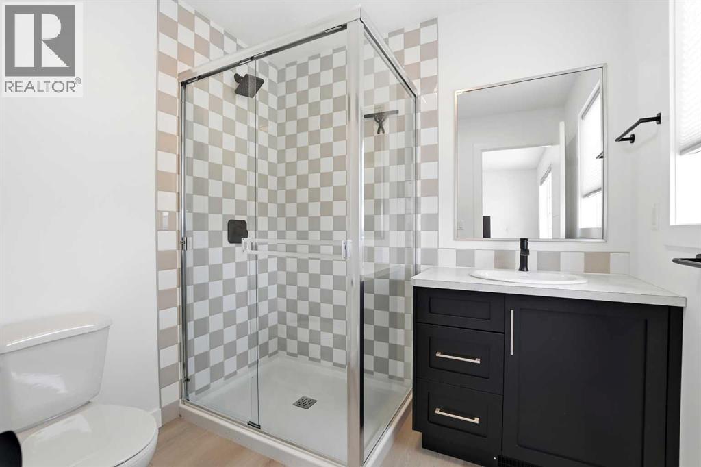 56 Lake Street, Rural Red Deer County, Alberta  T4E 3C9 - Photo 15 - A2288981