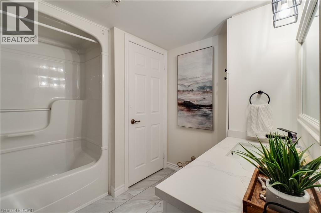 2045 Appleby Line Unit# 305, Burlington, Ontario  L7L 7G9 - Photo 18 - 40807846