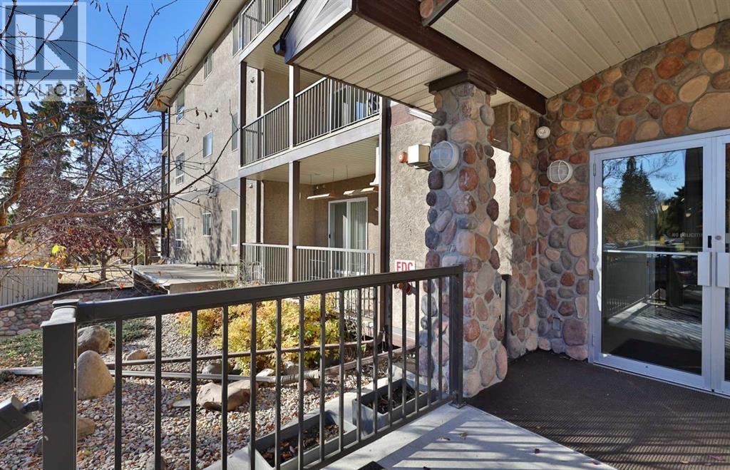 105, 4834 52a Street, Camrose, Alberta  T4V 1W4 - Photo 5 - A2284931