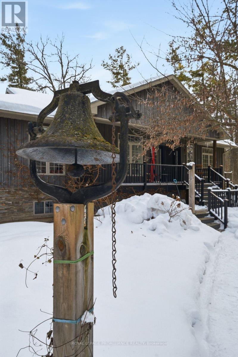 602 Elmbrook Road, Prince Edward County, Ontario  K0K 2T0 - Photo 21 - X12821344