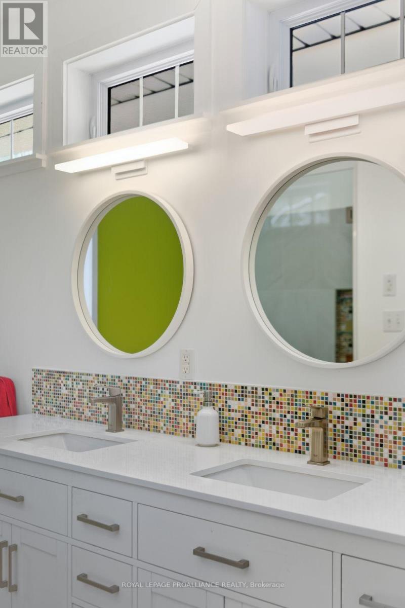 602 Elmbrook Road, Prince Edward County, Ontario  K0K 2T0 - Photo 32 - X12821344