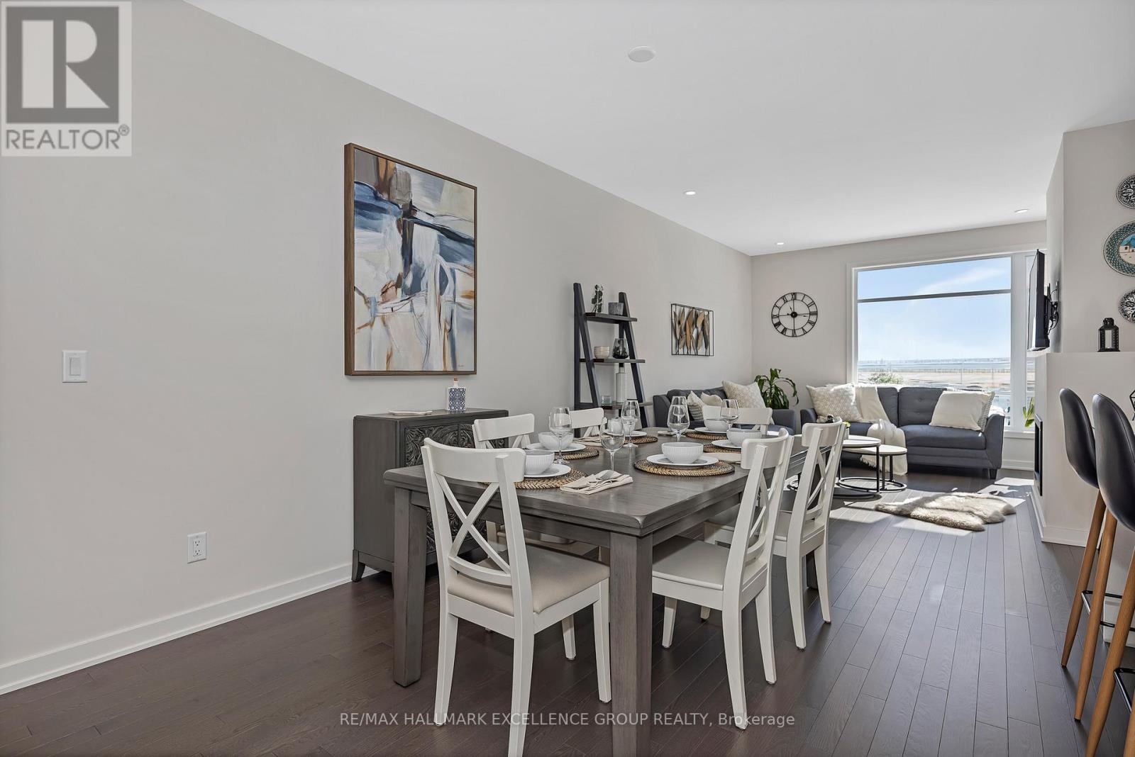 677 Honeydew Street, Ottawa, Ontario  K1X 0K5 - Photo 11 - X12821328