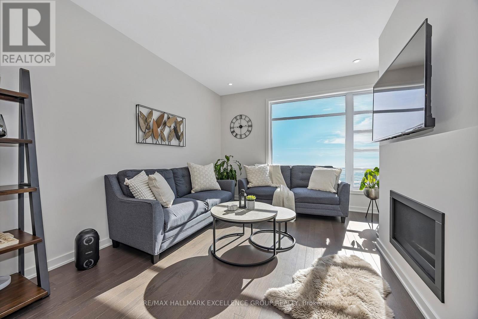 677 Honeydew Street, Ottawa, Ontario  K1X 0K5 - Photo 13 - X12821328