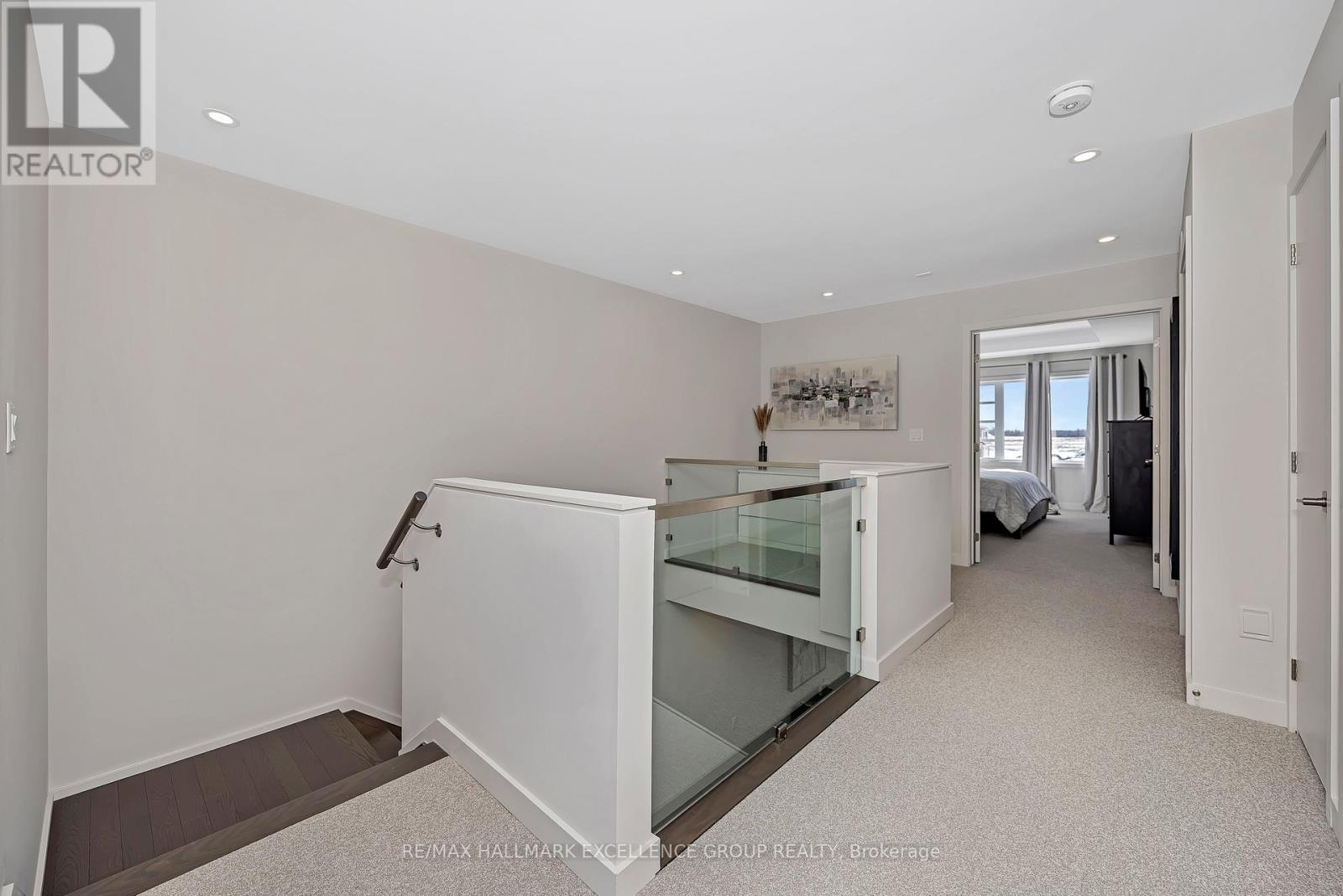 677 Honeydew Street, Ottawa, Ontario  K1X 0K5 - Photo 19 - X12821328