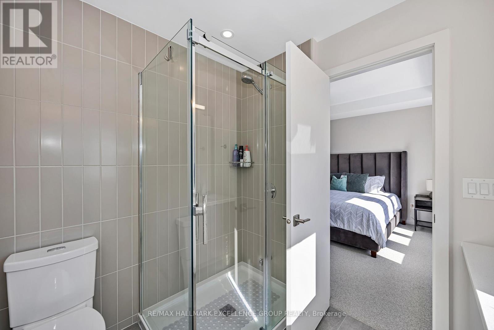 677 Honeydew Street, Ottawa, Ontario  K1X 0K5 - Photo 24 - X12821328