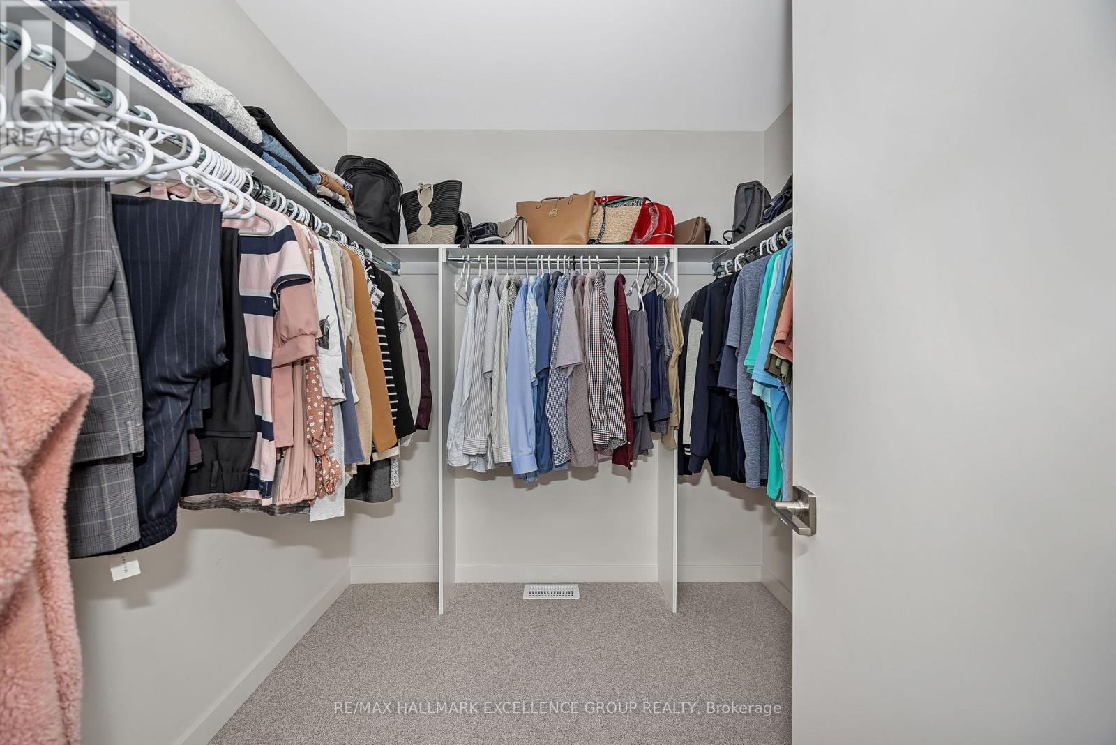 677 Honeydew Street, Ottawa, Ontario  K1X 0K5 - Photo 25 - X12821328