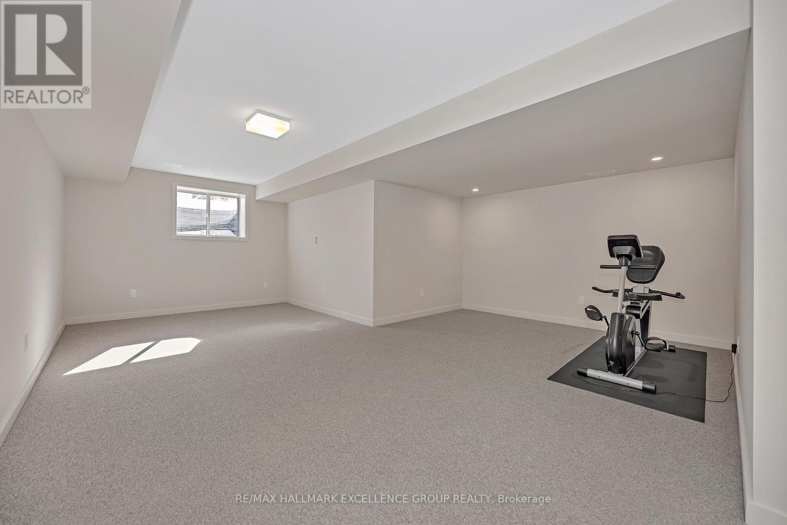 677 Honeydew Street, Ottawa, Ontario  K1X 0K5 - Photo 35 - X12821328