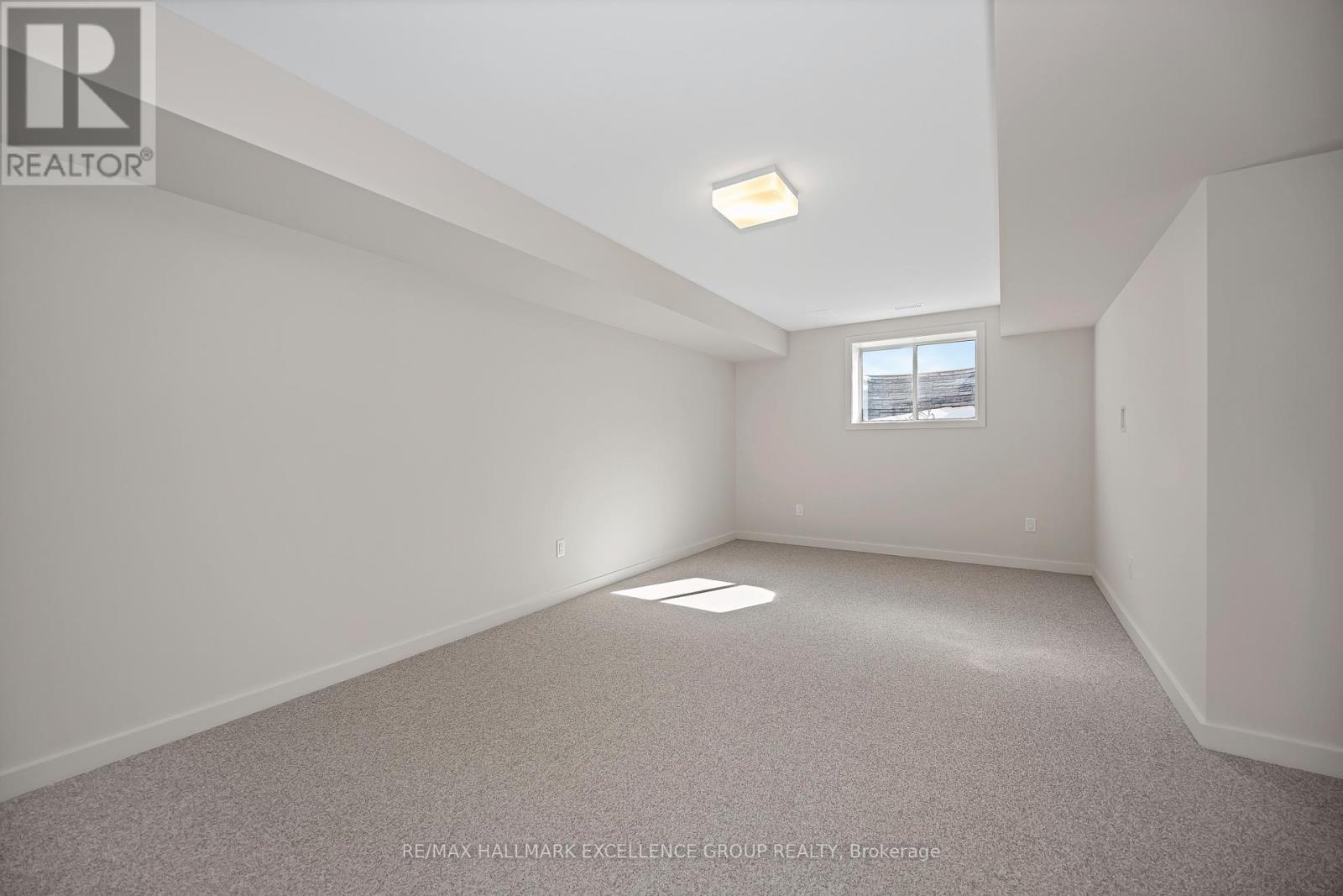 677 Honeydew Street, Ottawa, Ontario  K1X 0K5 - Photo 37 - X12821328