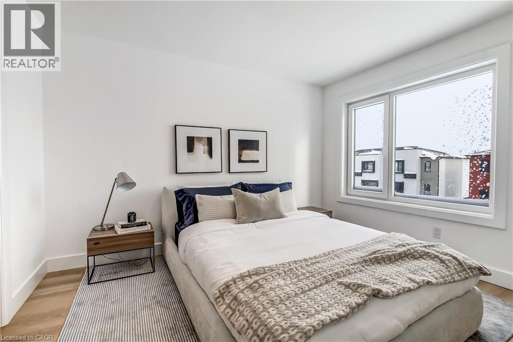 Photo 10 of 17 for 3361 David Milne Way