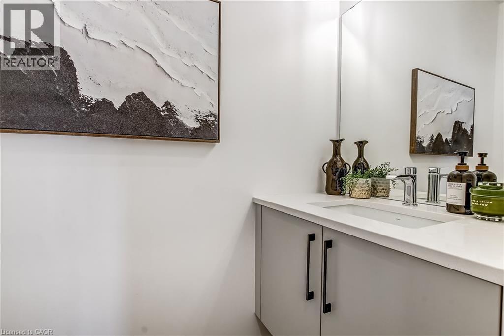 Photo 9 of 17 for 3361 David Milne Way