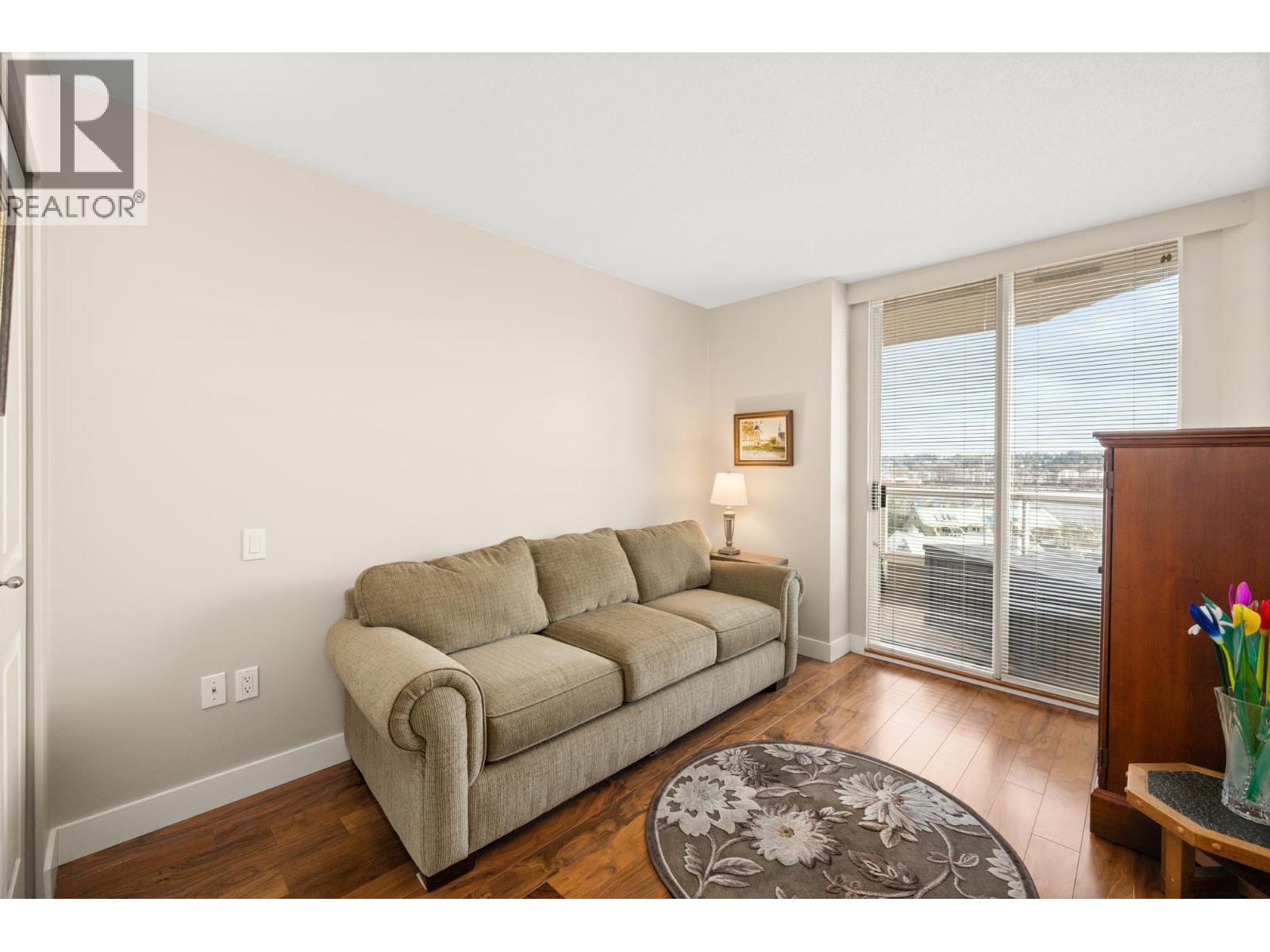 1105 1235 Quayside Drive, New Westminster, British Columbia  V3M 6J5 - Photo 8 - R3089008