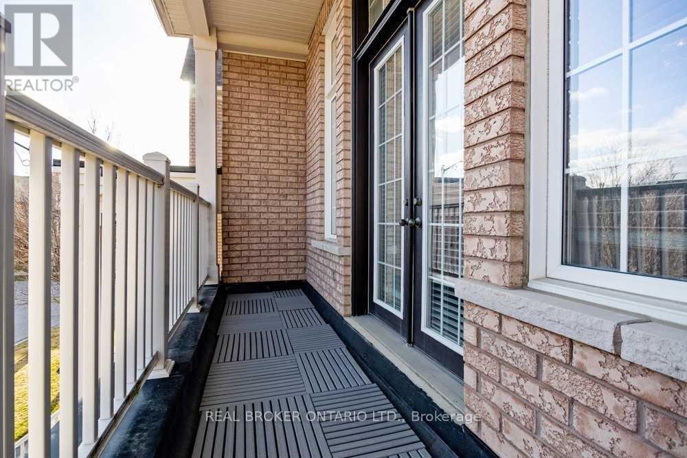 2 Tarmack Drive, Richmond Hill, Ontario  L4E 0E6 - Photo 15 - N12821330