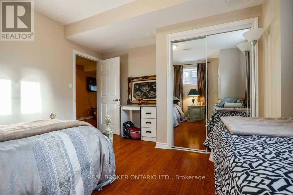 2 Tarmack Drive, Richmond Hill, Ontario  L4E 0E6 - Photo 32 - N12821330