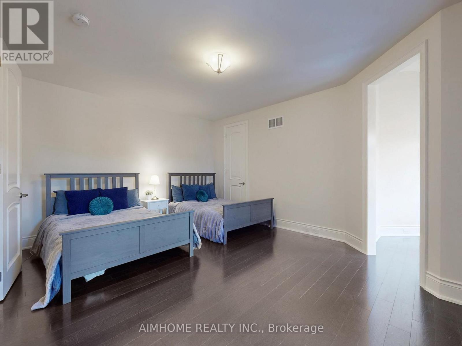 80 Annsleywood Court, Vaughan, Ontario  L4H 4G6 - Photo 30 - N12821346