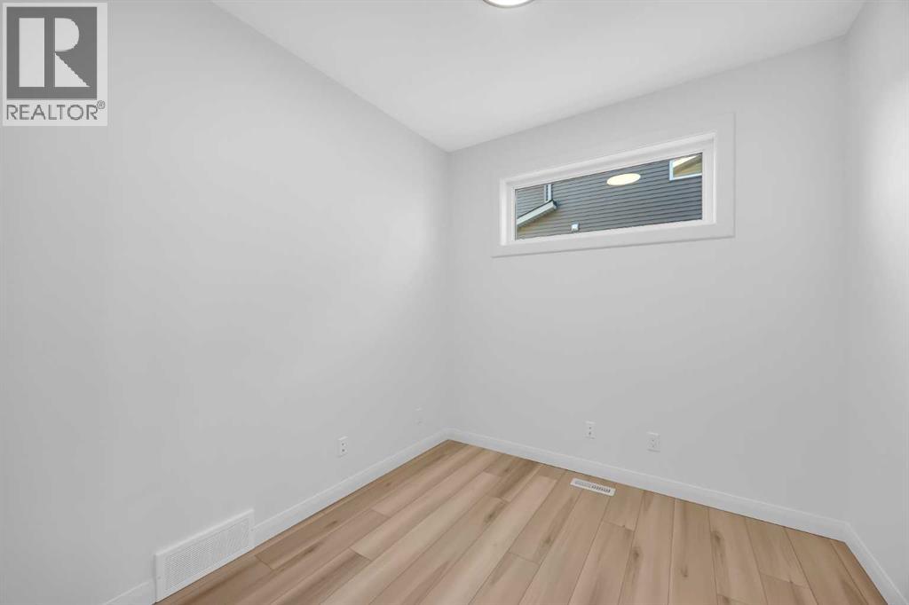 142 Northern Lights Crescent, Langdon, Alberta  T0J 1X2 - Photo 17 - A2288844