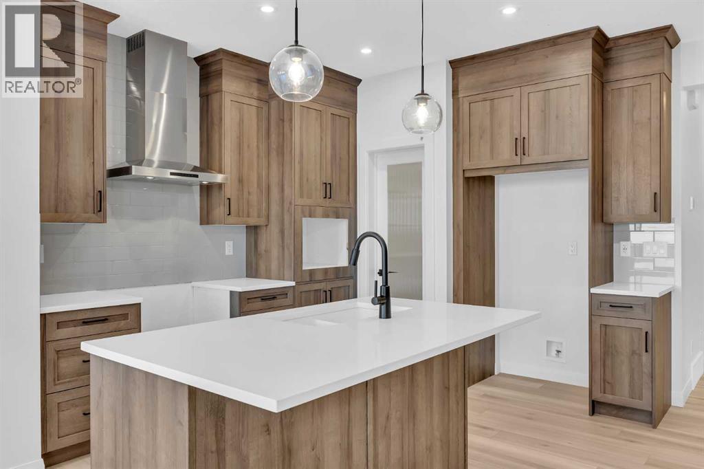 142 Northern Lights Crescent, Langdon, Alberta  T0J 1X2 - Photo 6 - A2288844